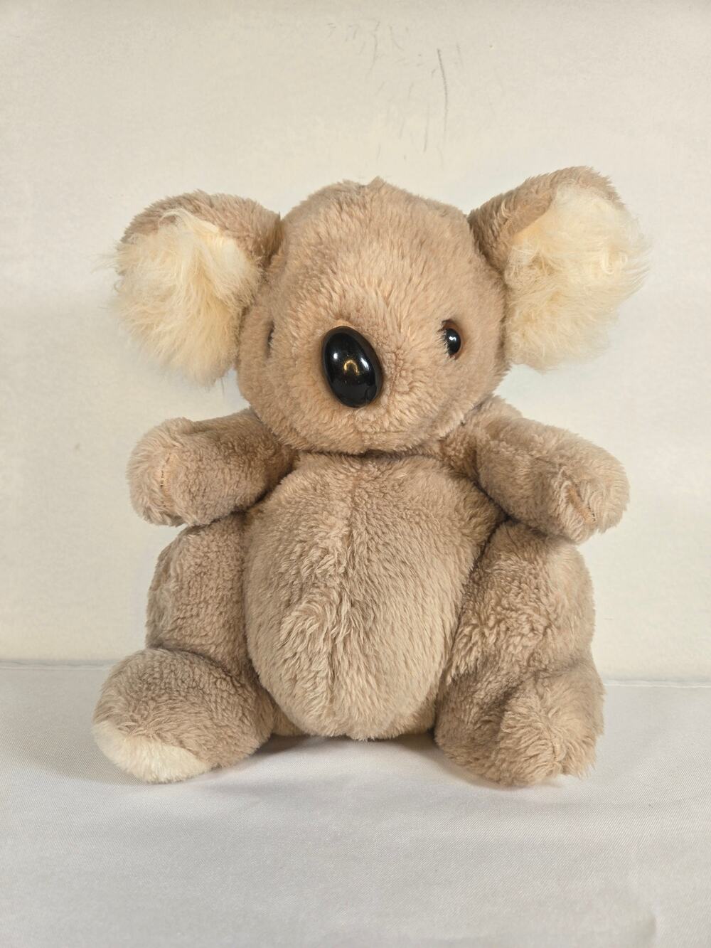 Vintage 1979 Daekor Light Brown And White Pot Bellies Koala Bear Plush